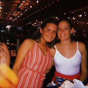 Meet your Posher, Elizabeth